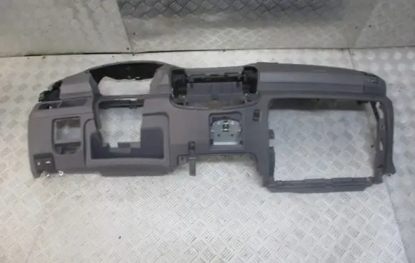 Nissan Micra Dashboard