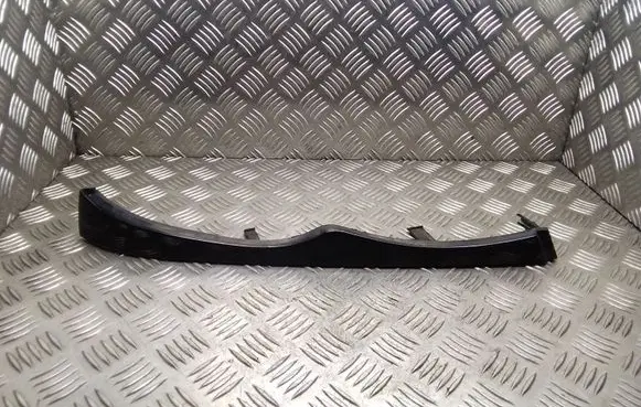 BMW 3 E46 Under headlight/headlamp trim 51137030554