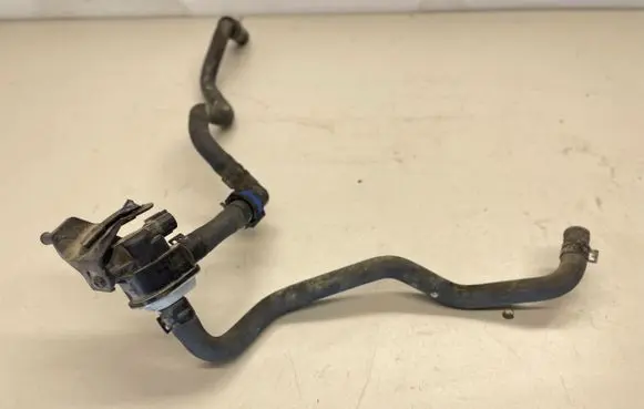 Lexus ES 300h (6th Gen) Vacuum valve 9091012279 1362007110