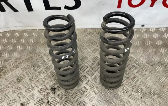 Lexus IS III XE30 Rear coil spring