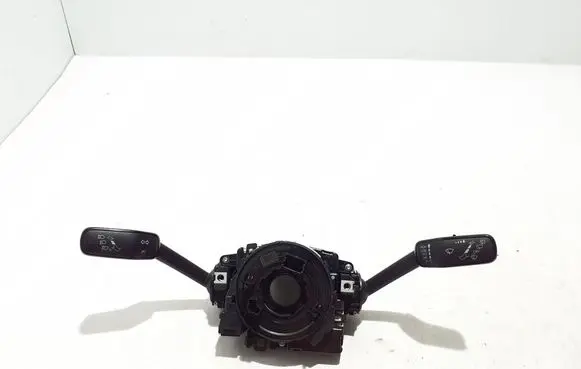 Cupra Formentor Wiper turn signal indicator stalk/switch 