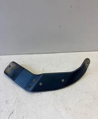 Citroen C4 Grand Picasso Fender mounting bracket 017242C02