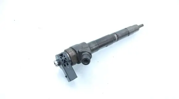 Skoda Yeti (5L) Fuel injector 03L130277J