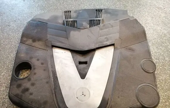 Mercedes-Benz ML W164 Engine cover (trim) A6420100167