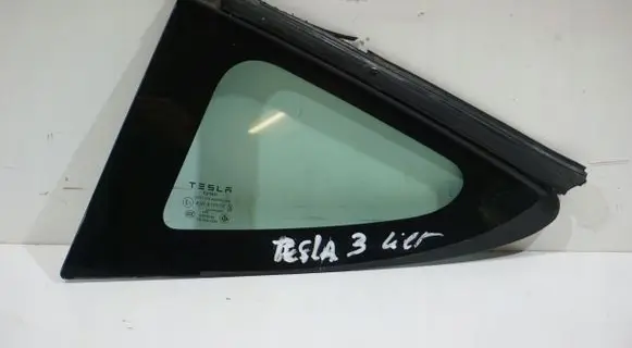 Tesla Model 3 Rear side window 
