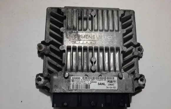 Ford Focus Engine control unit/module 5WS40303KT 4M5112A650JL 3ANL