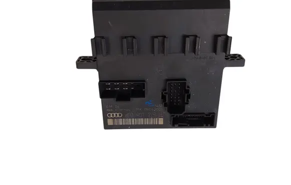 Audi A4 S4 B6 8E 8H Comfort/convenience module 8E0907279B