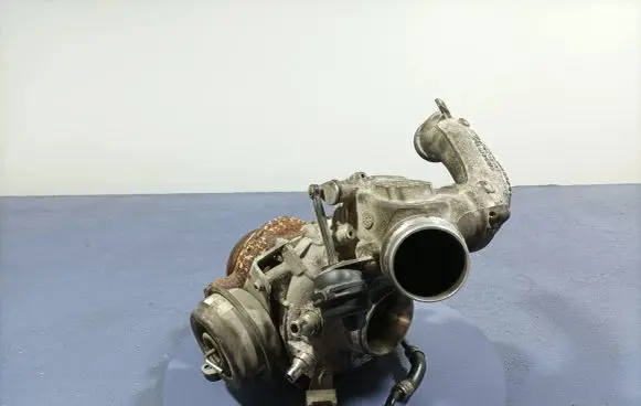 BMW X5M F85 Turbo system vacuum part 8508092