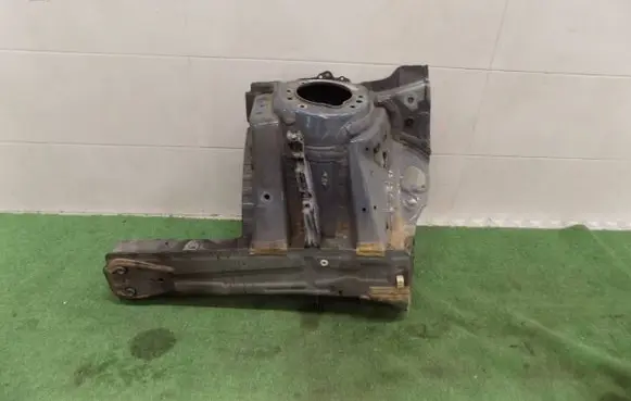 BMW 1 F40 Front side member 