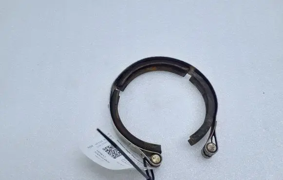 BMW X5 E70 Muffler pipe connector clamp 7793677
