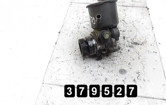 Mazda Premacy Power steering pump 2000td cb873265x
