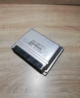 Audi A6 S6 C5 4B Engine control unit/module ECU 4B0907401E 0281001833