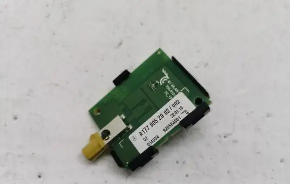 Mercedes-Benz A W177 Antenna control unit A1779052902