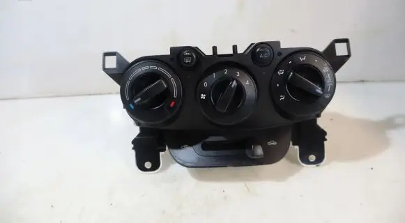 Interior fan control switch