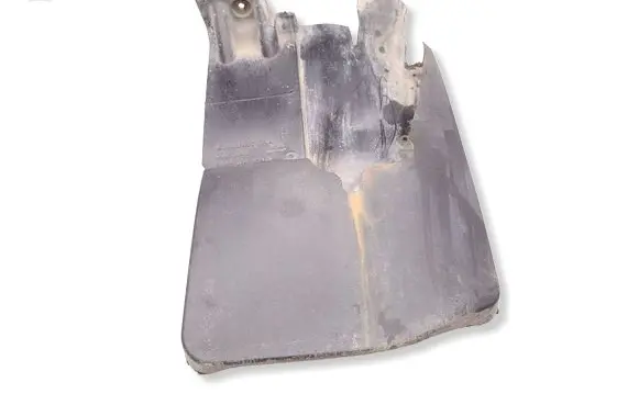 Mercedes-Benz Sprinter W906 Rear mudguard A9068820304