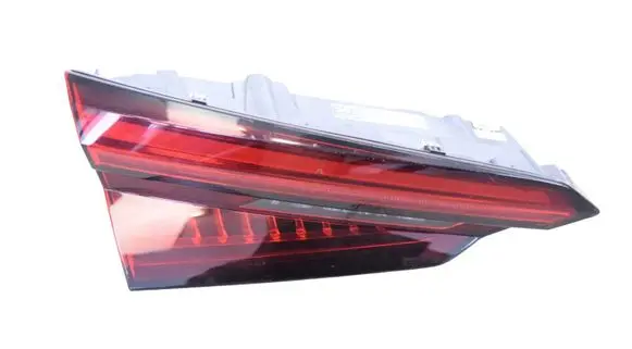 Audi A5 Tailgate rear/tail lights 8W6945093J