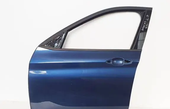 BMW X1 F48 F49 Front door 