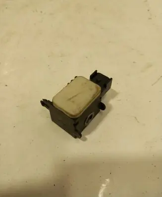 Hyundai Santa Fe Airbag deployment crash/impact sensor 959202B000 19060107