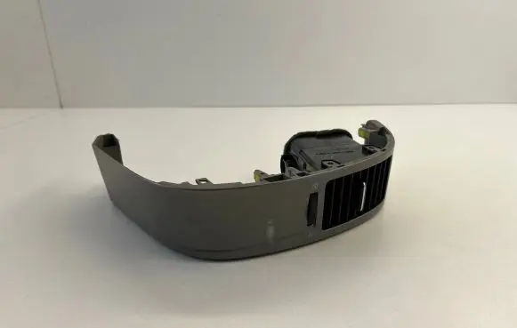 Toyota Prius (XW20) Dashboard side air vent grill/cover trim 5568047020