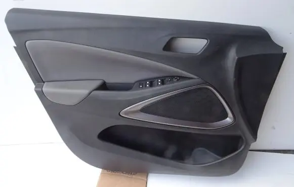 Opel Crossland X Front door card panel trim 475853623 1735479X 0PX51007