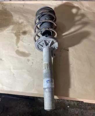 BMW 7 E65 E66 Front shock absorber with coil spring 6752597 824904556847