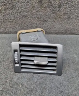 Audi A4 S4 B6 8E 8H Dashboard side air vent grill/cover trim 8E0820902F 8E0820902F6PS