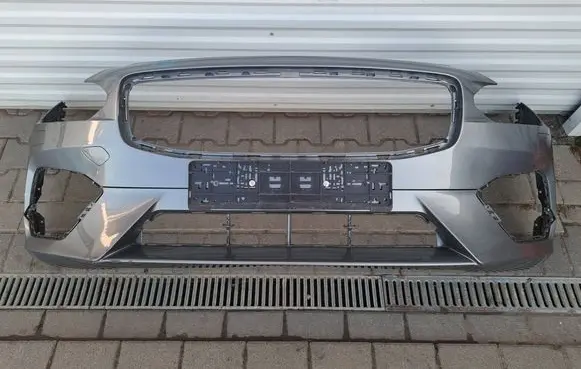 Volvo S90, V90 Front bumper 31383226