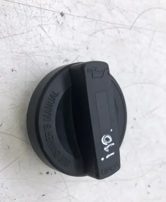 Hyundai i10 Oil filler cap 