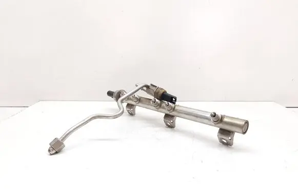 BMW 3 E90 E91 Fuel main line pipe 7562474 13537562474 4561986