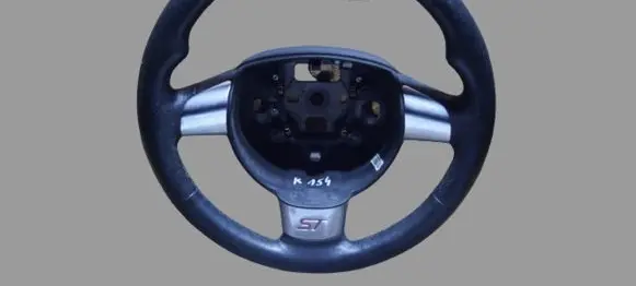 Ford Focus Steering wheel 6M5Y3600AFW