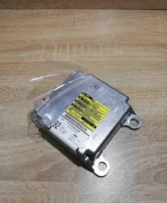 Toyota Corolla Verso AR10 Airbag control unit/module 891700F250 235731104