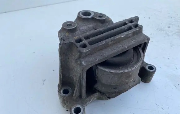 Ford Transit Engine mount bracket 3C116F012AE