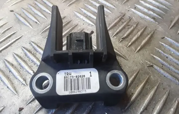 Toyota Yaris Airbag deployment crash/impact sensor 891730D020