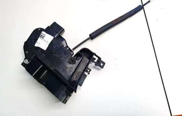 Jaguar XF Front door lock 962023106 8x23-203a29-dg