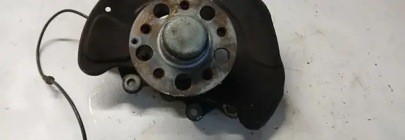 Mercedes-Benz E W212 Front wheel hub A2124201244