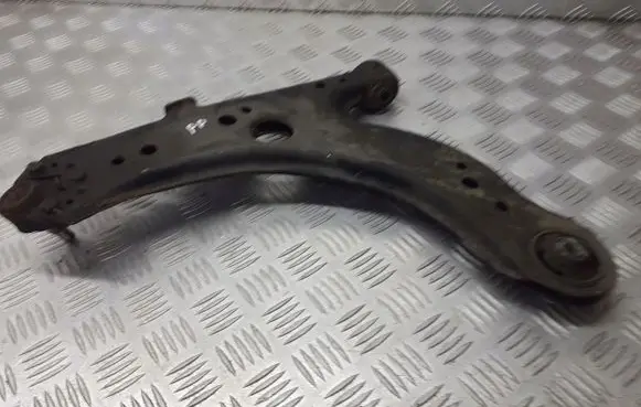Volkswagen Golf IV Front control arm