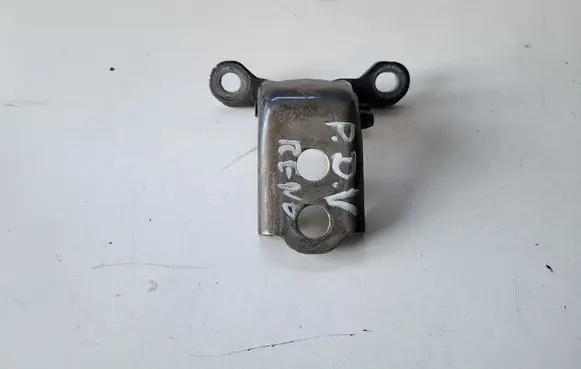 Renault Kadjar Front door upper hinge