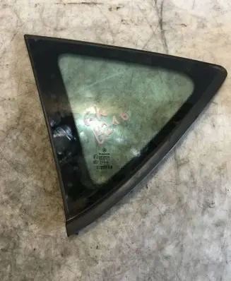 Mercedes-Benz A W169 Rear side window 43R001583 E000199