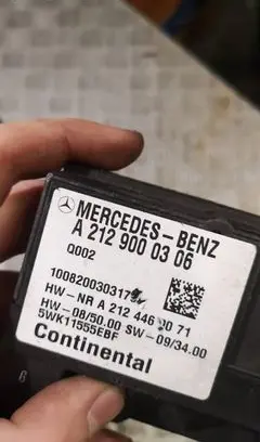 Mercedes-Benz E W212 Fuel injection pump control unit/module a2129000306