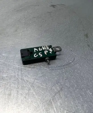 Antenna control unit