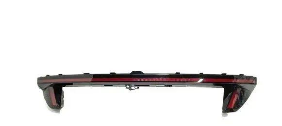 Tailgate rear/tail lights