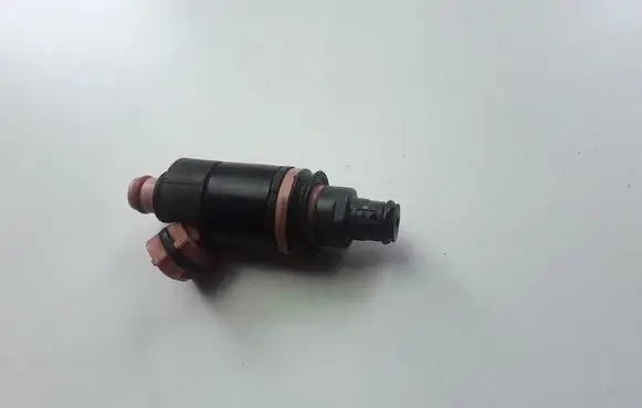 Lexus LS 460 - 600H Fuel injector 2325050030