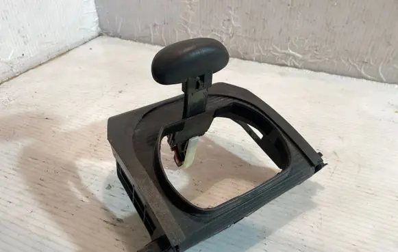 Mercedes-Benz E W211 Steering wheel adjustment handle/lever A2114600095
