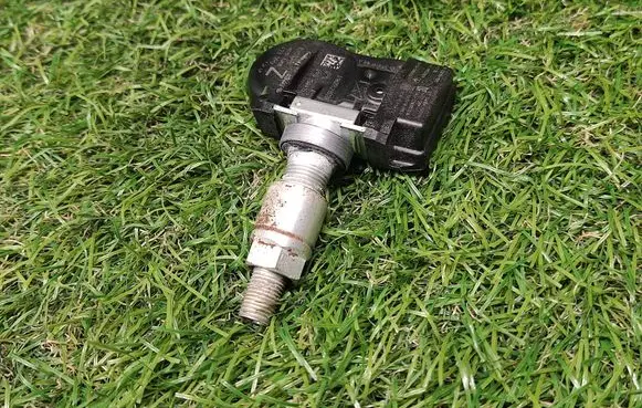 Nissan Altima Tire pressure sensor 407003JA0B