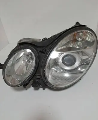 Mercedes-Benz E W211 Headlight/headlamp 15435901