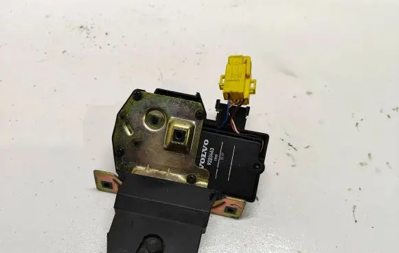 Volvo S80 Tailgate/trunk/boot lock/catch/latch 9203463
