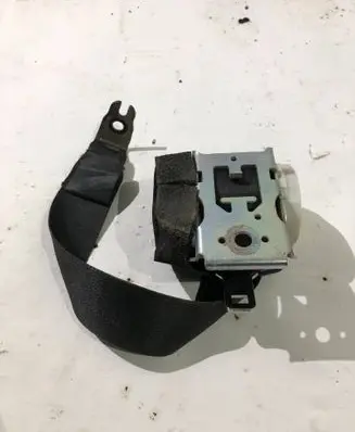 Ford Focus Rear seatbelt 33035173