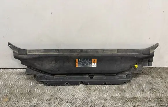 Ford Fusion II Radiator trim DS7316613AF DS7316613 DS7316613A
