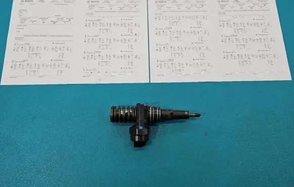 Audi A4 S4 B5 8D Fuel injector 0414720007 IMPRK1327073