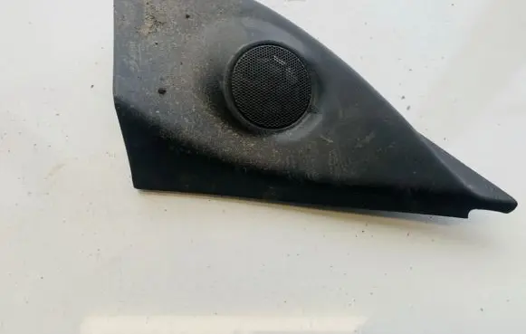 Side speaker trim/cover